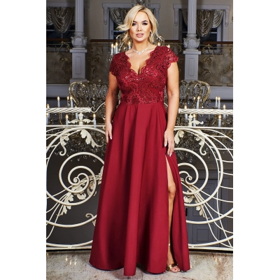 Rochie CRYSTAL lunga eleganta cu broderie, tesatura gabardina cu fanta discreta pe picior, marime 54, plus size, burgundy